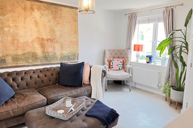 16, Whernside Close, Harrogate photo 5