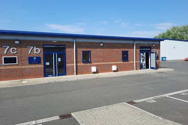 Industrial to let in Castledown Business Park, Ludgershall, Andover