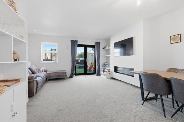 16, Millbeck Lane, Barnoldswick photo 2
