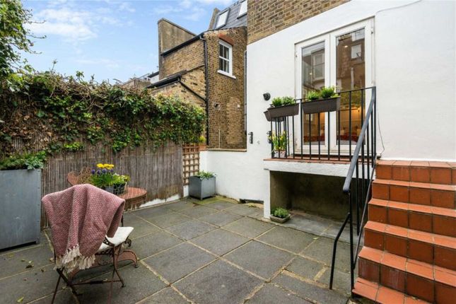 Flat for sale in Brecon Road, London