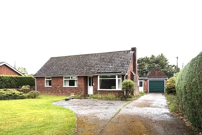 2-bed house on 8 Tunneys Lane, Ditchingham, Bungay, £300,000