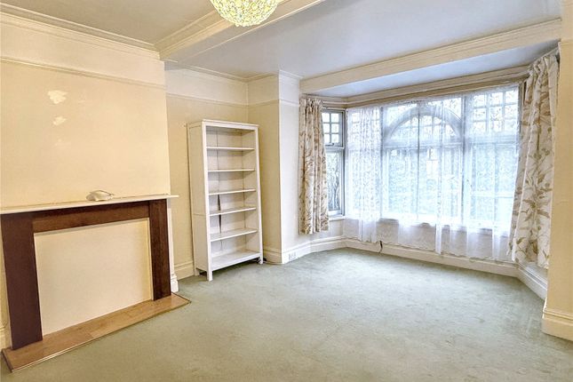 51, Bedford Avenue, Barnet photo 4
