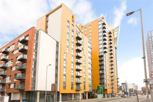 Shared accommodation to rent in Goulden Street, Manchester