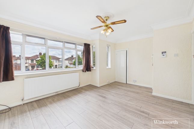 83, Honeypot Lane, London photo 2