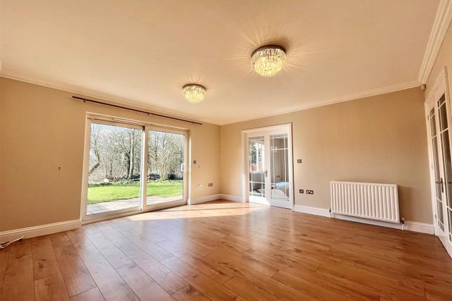 13a, The Drive, Ickenham photo 2