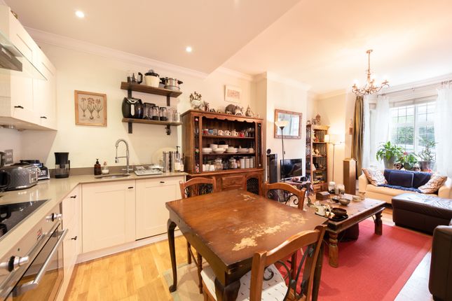 1 Glenloch Court,, Glenmore Road, London photo 2