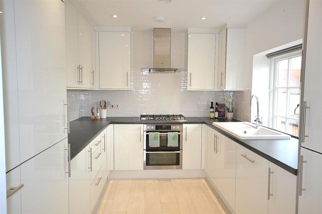 3, Marsden Mews, Poundbury photo 2
