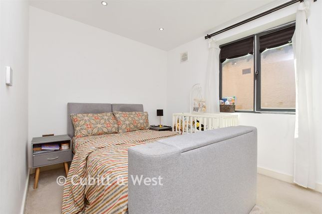 4, Rose Hill, Sutton photo 3