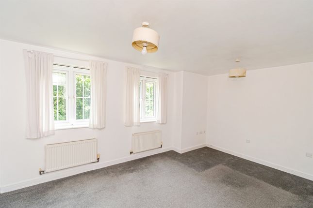 Flat 15, Chandlers Gate, Hursley Road, Eastleigh photo 3