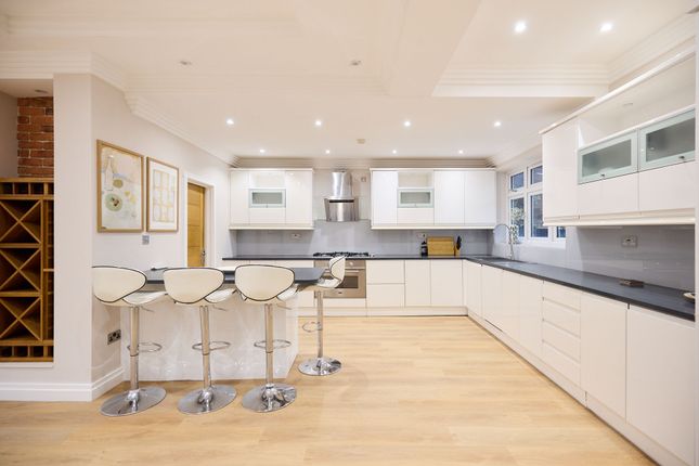 Hill View Hillside Road, London photo 3