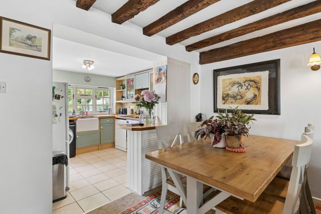 7, Forge Close, Hungerford photo 4