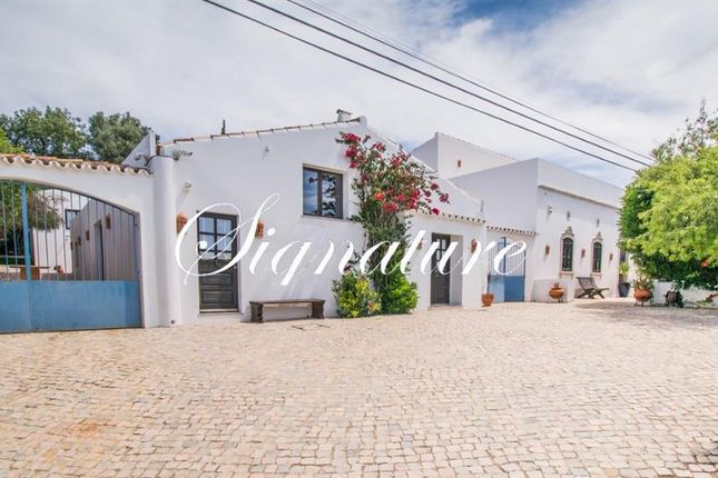 Property for sale in 8005 Santa Bárbara De Nexe, Portugal