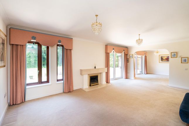 8, Littleworth Lane, Esher photo 4