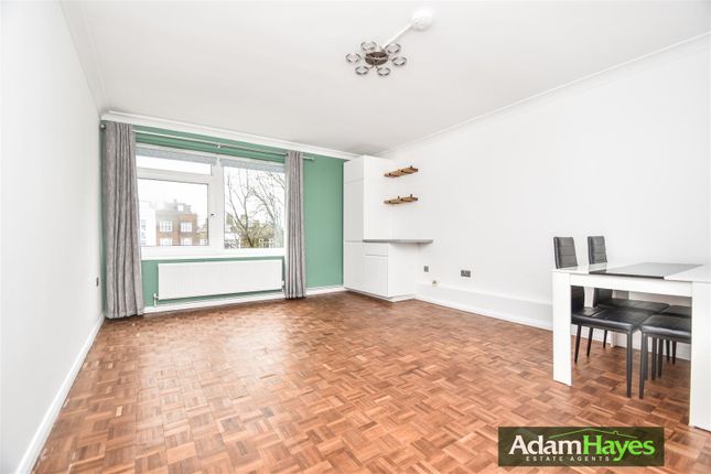 Thumbnail Flat to rent in Moss Hall Grove, North Finchley