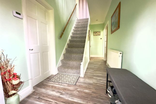 41, The Hill, Chesterfield photo 3