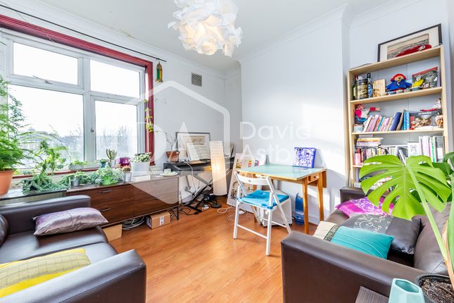 Thumbnail Flat to rent in Crouch Hill, Crouch End, London