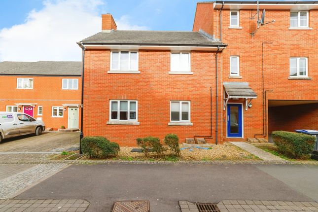 Thumbnail Flat for sale in Dowse Road, Devizes