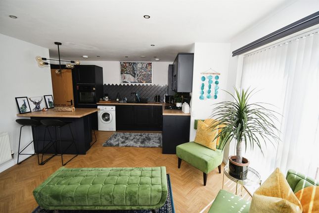 Flat for sale in Angelica Road, Lincoln