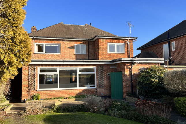 Detached house to rent in Beacon Drive, Loughborough, Leicestershire