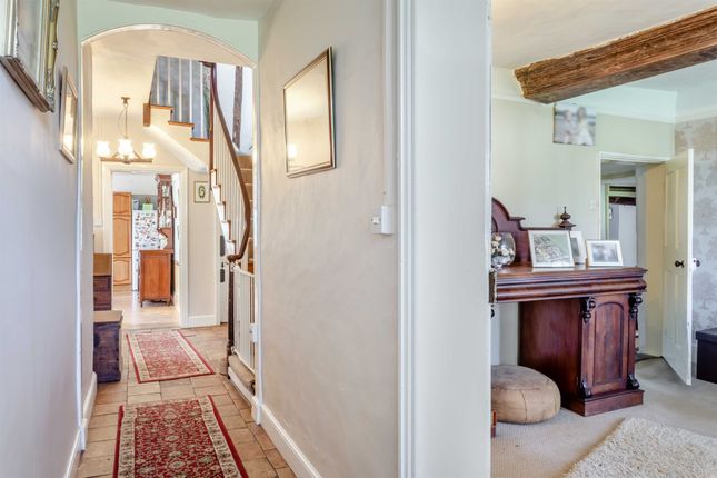 Wood Farm, North Pickenham Road, Swaffham photo 4