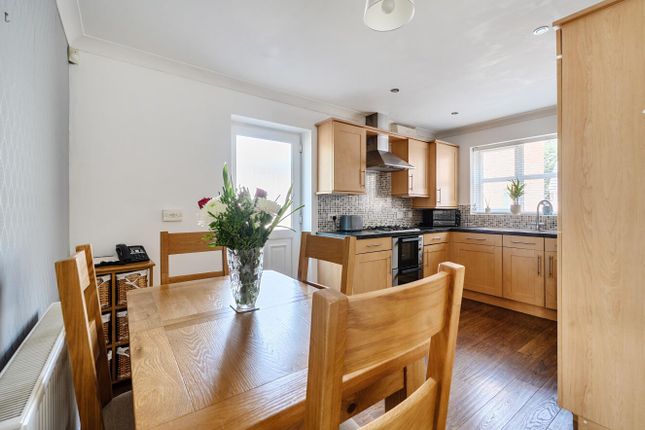 4, Pine Tree Mews, Barlby photo 2