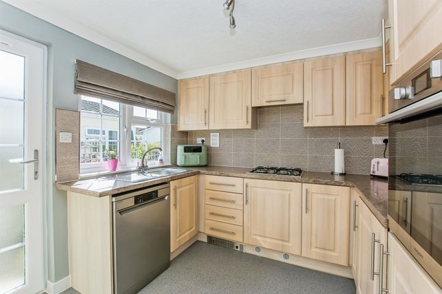 30, Gattington Park, 30, Hawthorn Hill, Lincoln photo 2