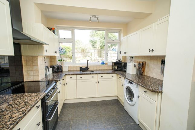 53, Hockliffe Road, Leighton Buzzard photo 3