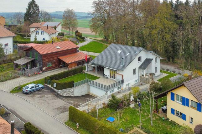 Villa for sale in Avry-Sur-Matran, Canton De Fribourg, Switzerland