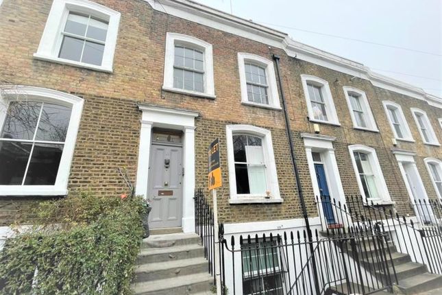 Thumbnail Property to rent in Queens Head St, London