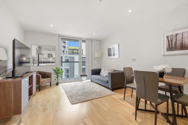 1-bed flat on Lanterns Way, London, £4,468/mo