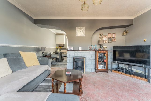 144 Godstow Road, London, Greater London photo 4