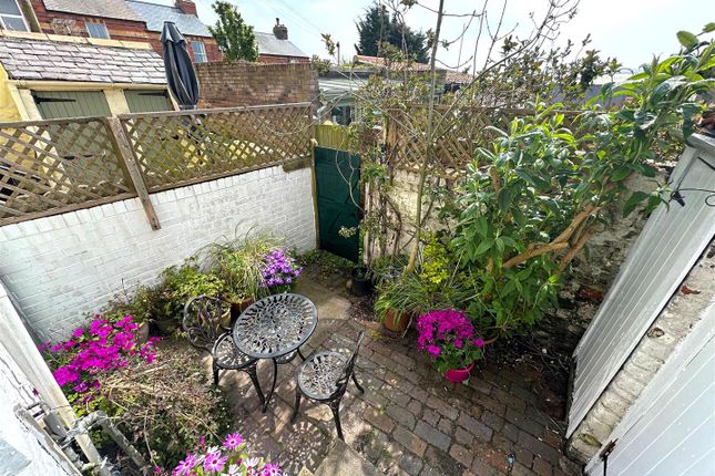 Cottage for sale in St. Marys Walk, Scarborough