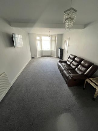 437, Grangemouth Road, Coventry photo 2