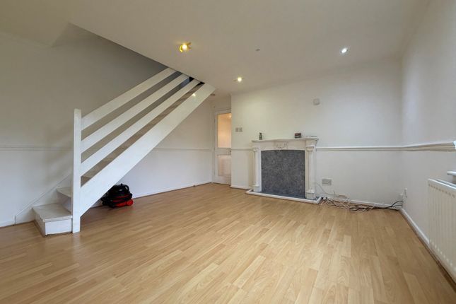 Redford Place, Cramlington photo 3