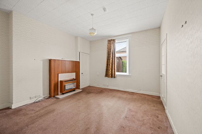 42 Kerrington Crescent, Dundee photo 4