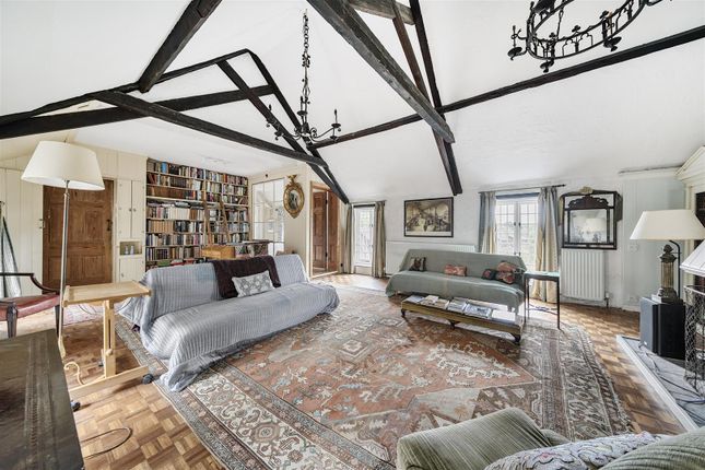 2nd Sitting Room