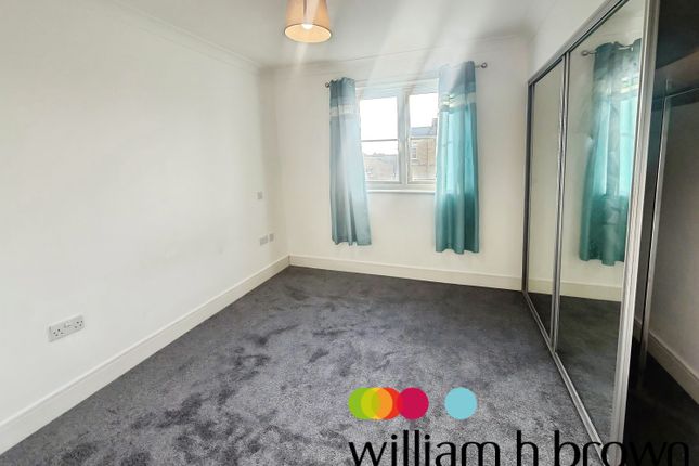 25, Aerofoil Grove, Colchester photo 5