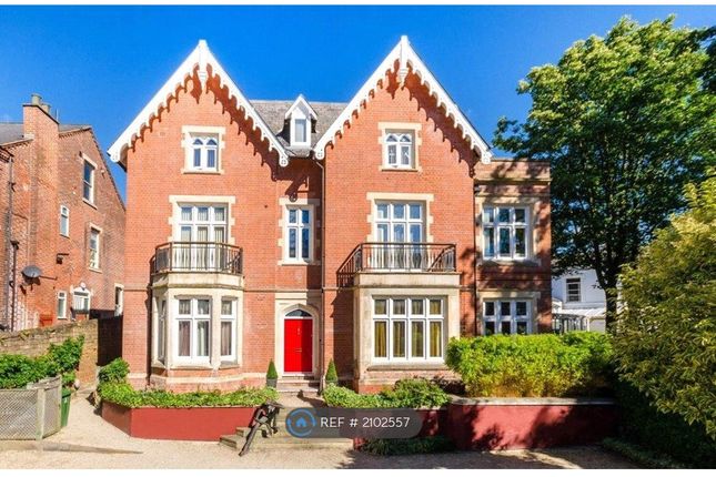Sandfield House