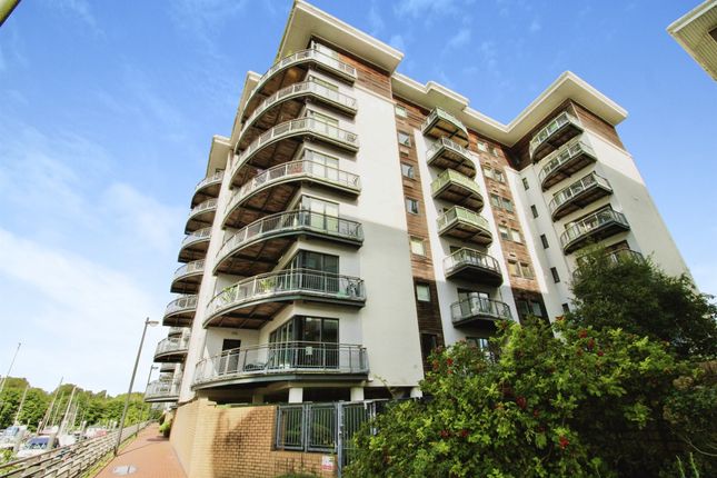 Flat for sale in Victoria Wharf, Watkiss Way, Cardiff