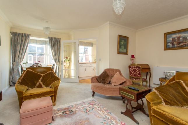 Abbots Lodge, 19, Roper Road, Kent photo 4