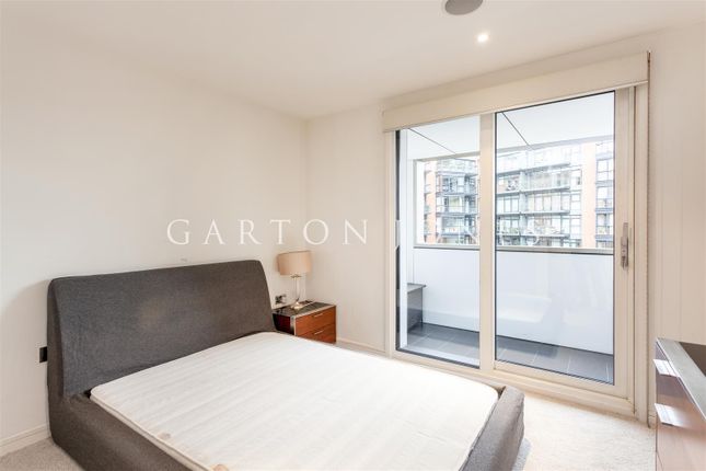 Flat to rent in Bramah House, Grosvenor Waterside, 9 Gatliff Road, London