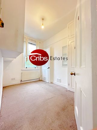 Single Bedroom Available To Rent In Se6