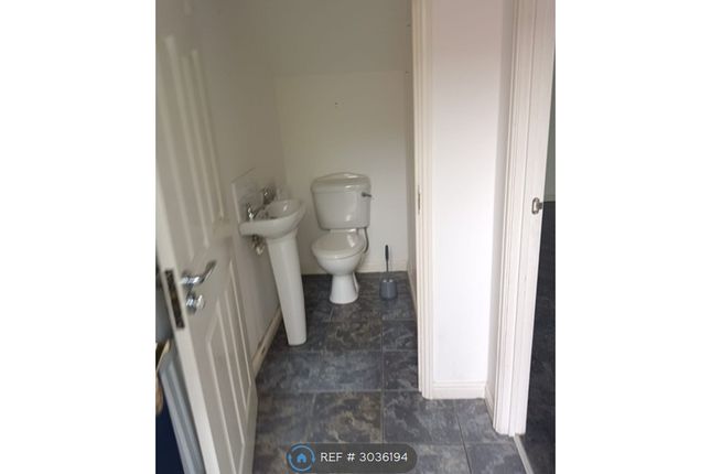 Turnbull Road, West Timperley, Altrincham photo 4