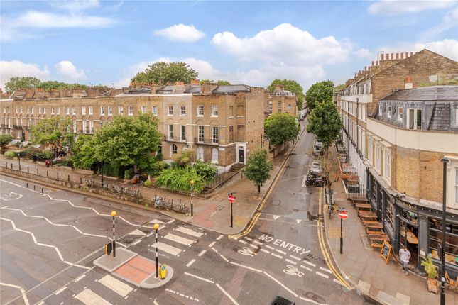 Flat for sale in Liverpool Road, Barnsbury