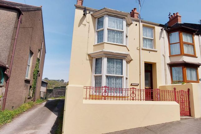 End terrace house for sale in Greenhill Road, Tenby, Pembrokeshire.