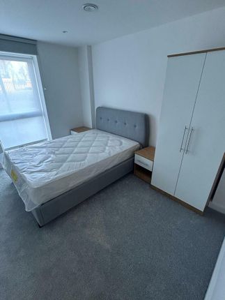 Flat to rent in The Wells Road, Nottingham