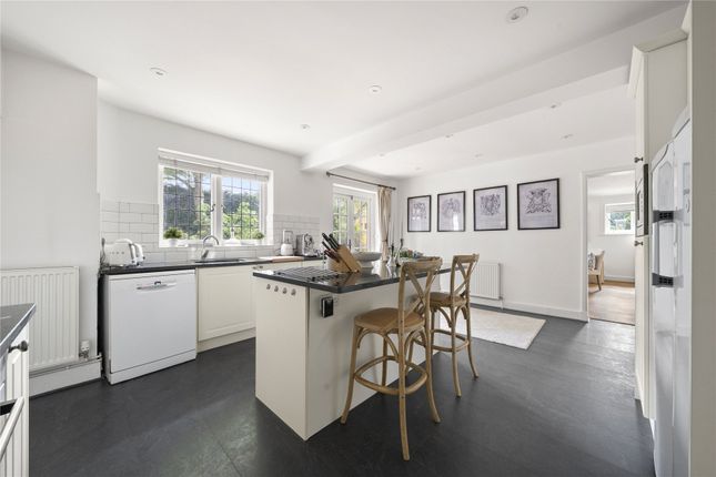 Thyme, 24, High Pine Close, Weybridge photo 4