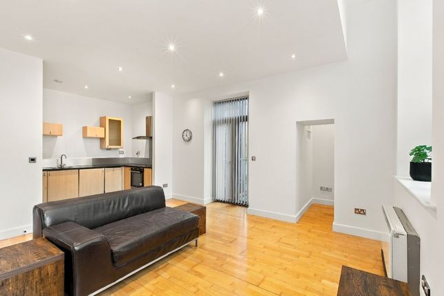 1 Cavendish Court, Drighlington photo 2