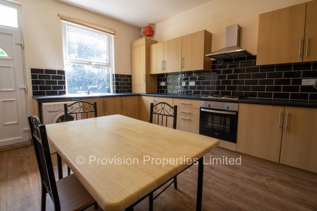 Thumbnail Terraced house to rent in Chestnut Avenue, Hyde Park, Leeds