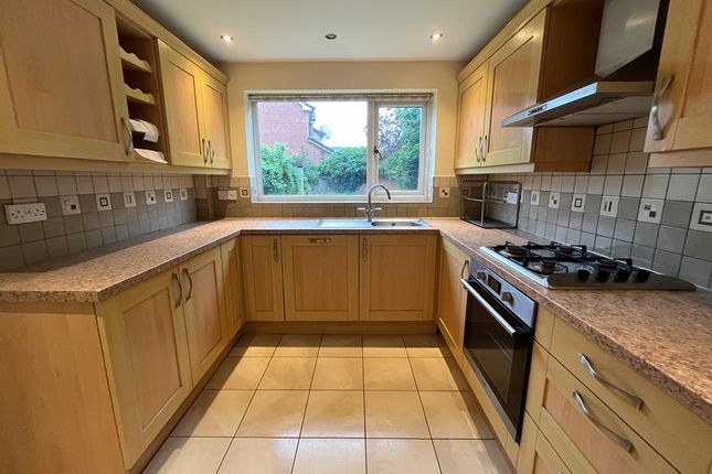 55, Nottingham photo 2